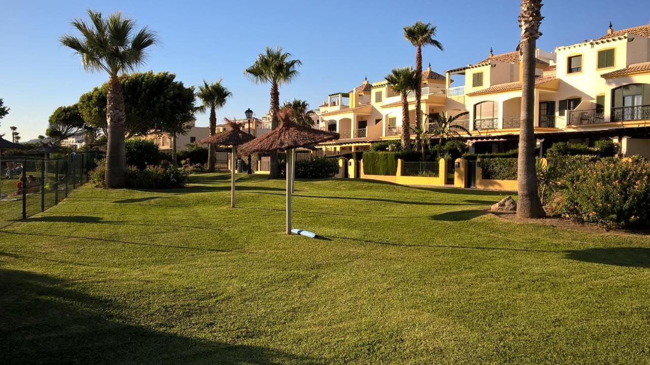 Atlanterra Bajo. Salida Directa. Urbanizacion De Lujo. Piscinas Canchas Padel. Wifi Y A/A Zahara de los Atunes Kültér fotó