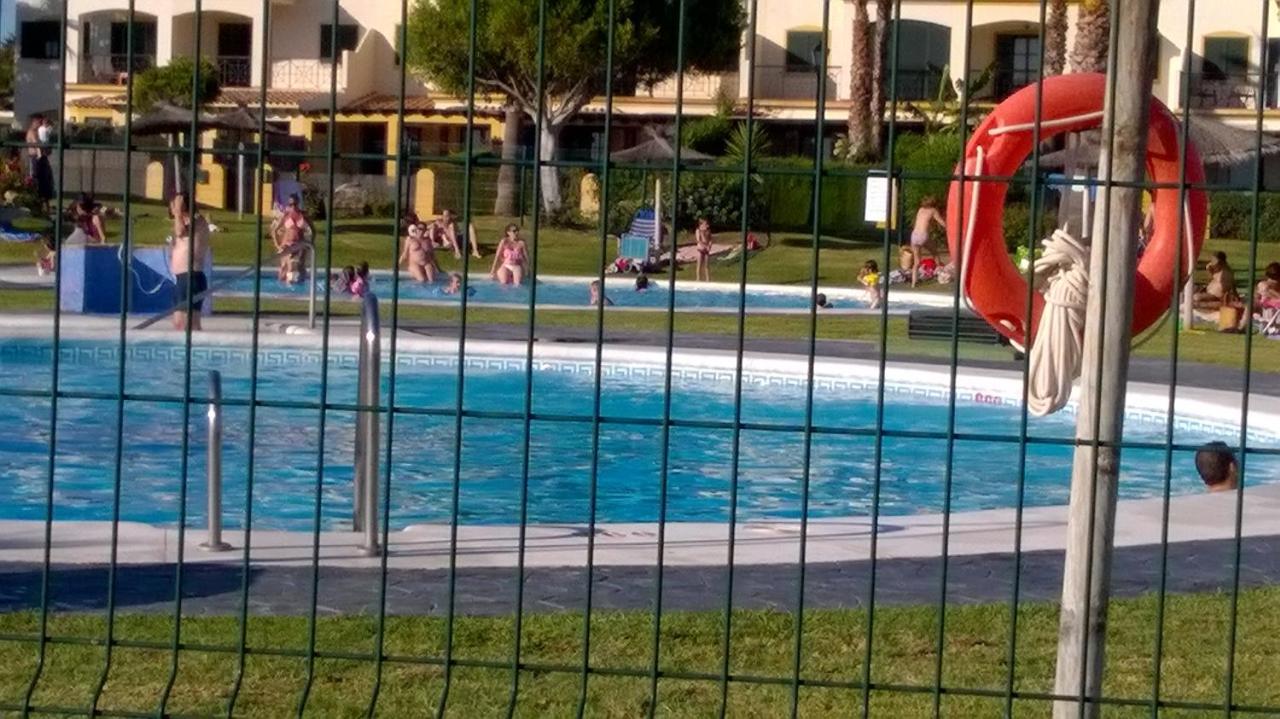Atlanterra Bajo. Salida Directa. Urbanizacion De Lujo. Piscinas Canchas Padel. Wifi Y A/A Zahara de los Atunes Kültér fotó